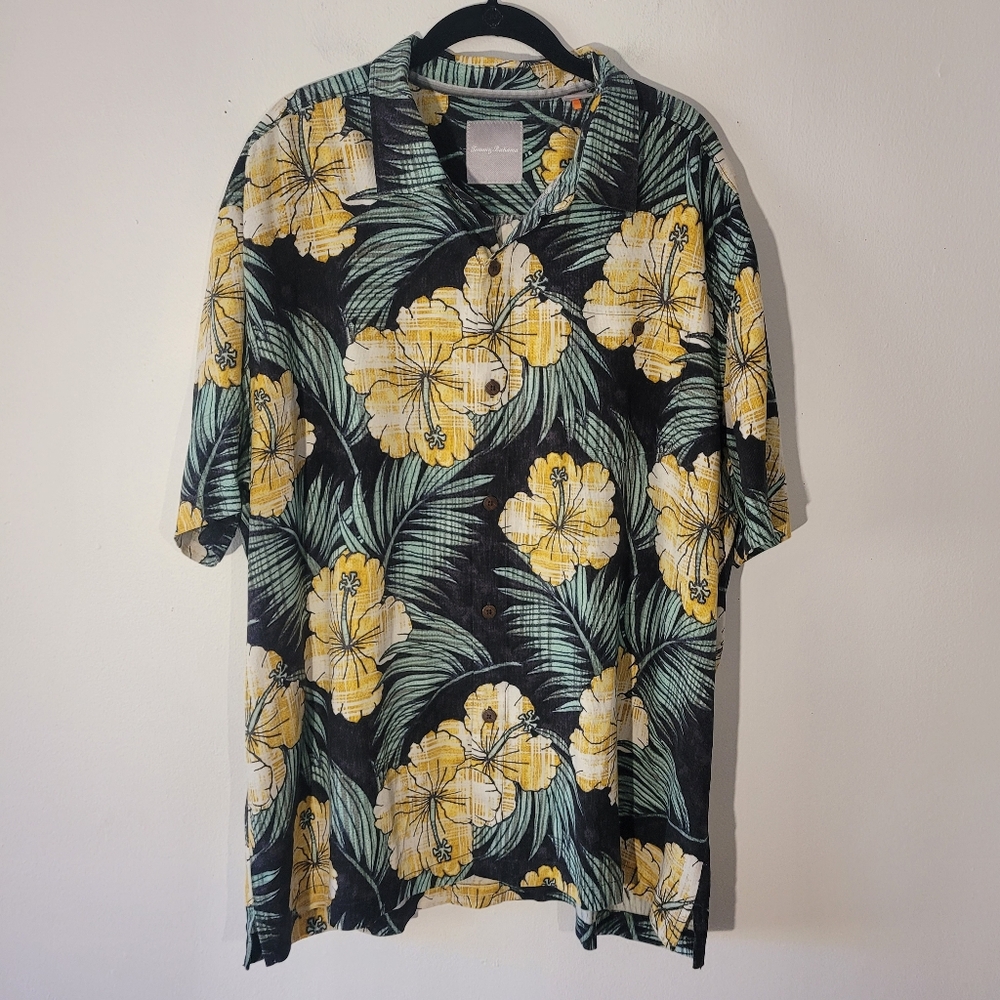 Tommy Bahama Mens 100% Silk XXL Short Sleeve Hawaiian Floral‎ Button Up GUC